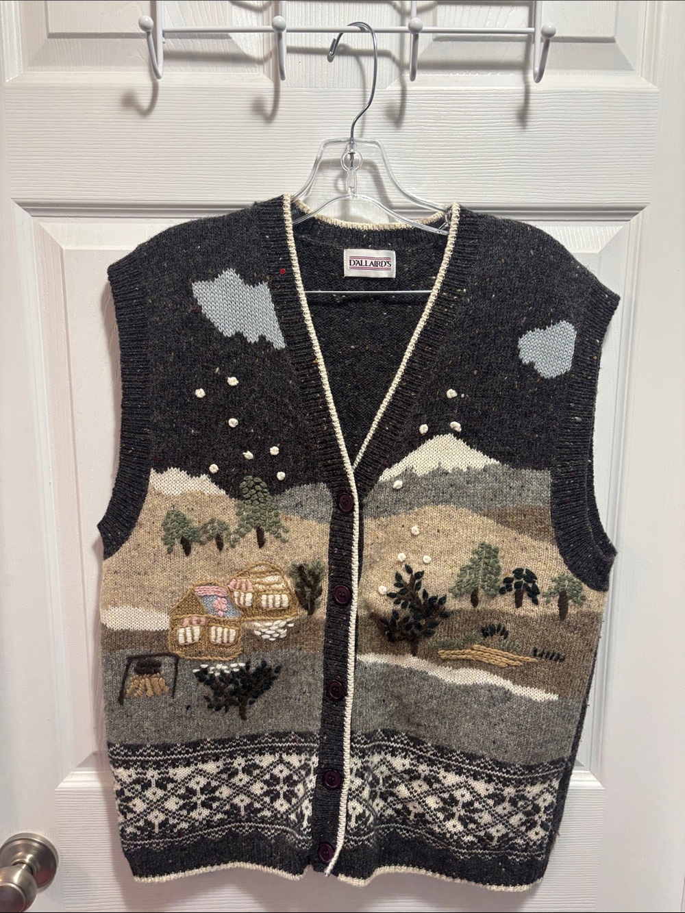 Vintage Cottagecore Dallaird’s Knit Button Up Sweater